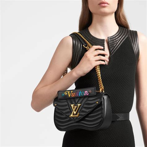 louis vuitton new wave chain bag replica|louis vuitton wave bag.